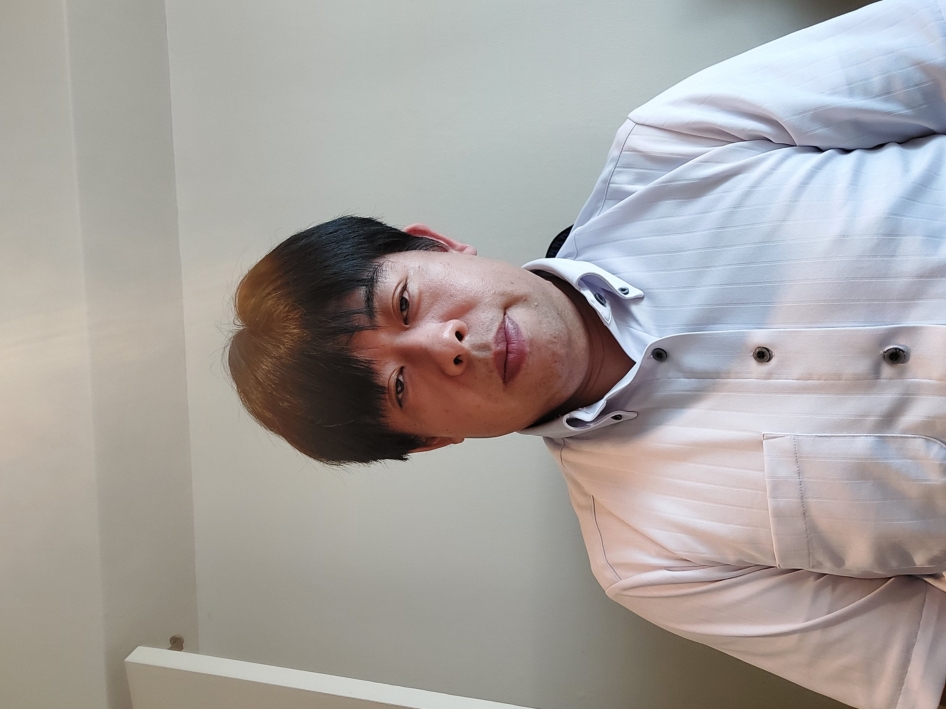 新江 明